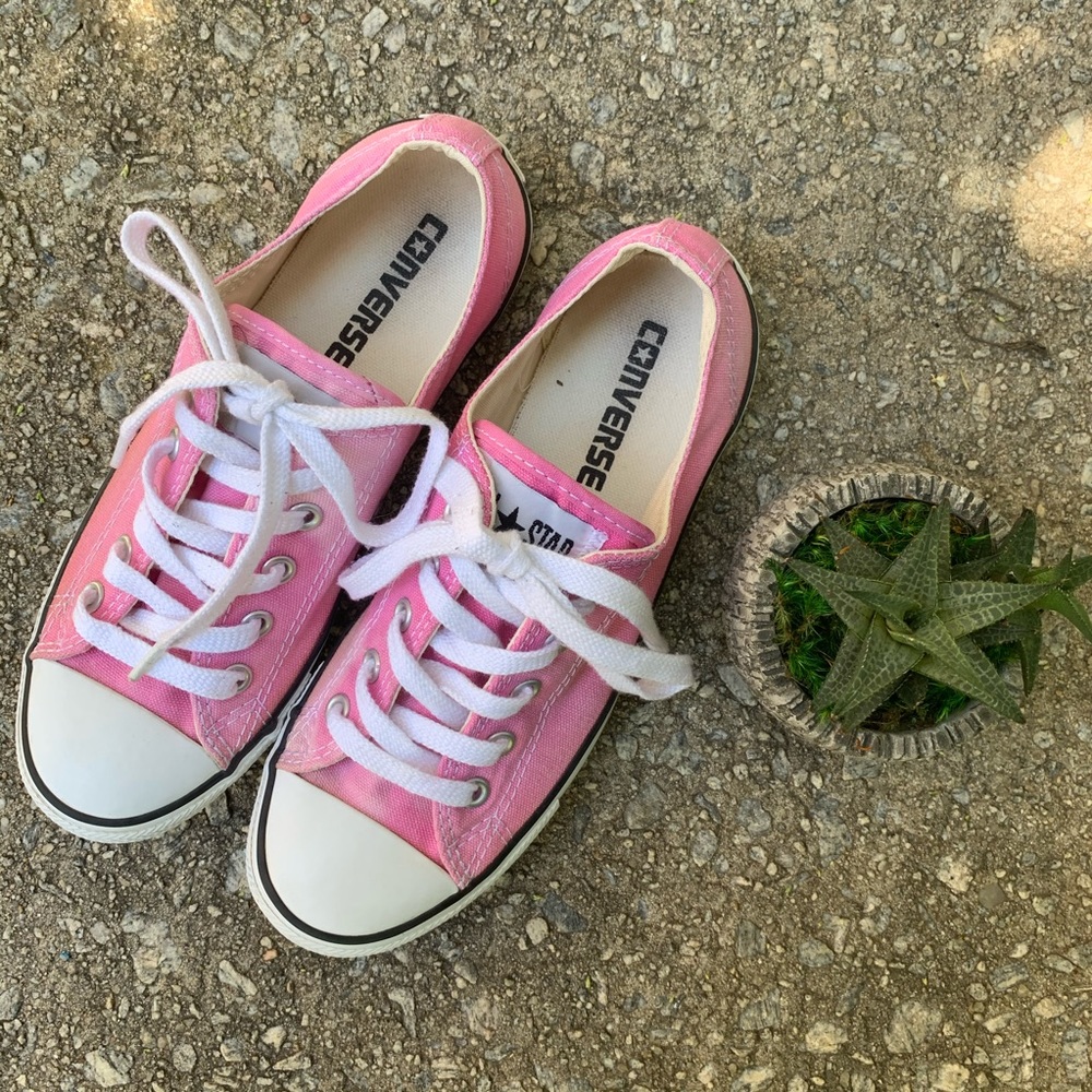 Acid Washed Pink Converse - Picture 1 of 7